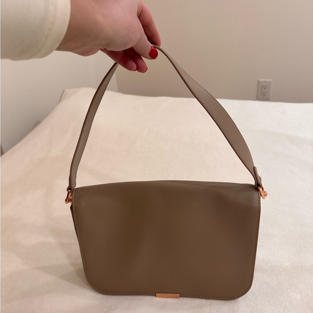 Ted Baker London Elegant Tan Leather Shoulder Bag